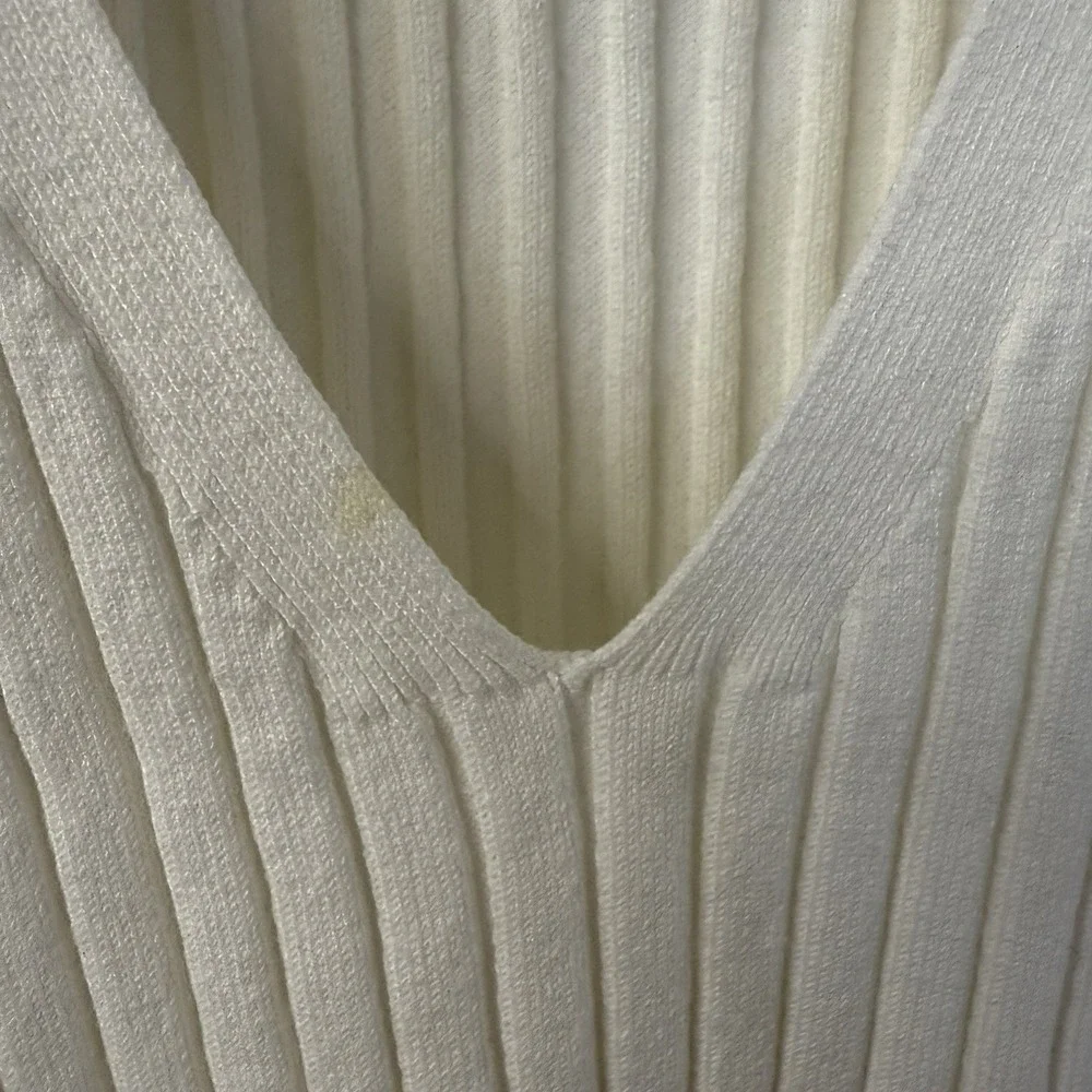 Zara Ribbed‎ Knit Sleeveless V Neck Pullover Sweater Tank Vest White Size S